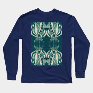 The blue orchid Long Sleeve T-Shirt